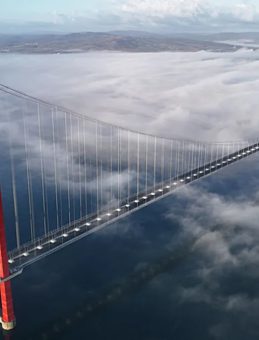 &Ccedil;anakkale Boğazı, Sis Nedeniyle &Ccedil;ift Y&ouml;nl&uuml; Olarak Ulaşıma Kapandı