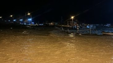 &Ccedil;anakkale&rsquo;de Şiddetli Yağışlar Sebebiyle Kepez &Ccedil;ayı ve Sarı&ccedil;ay Taştı
