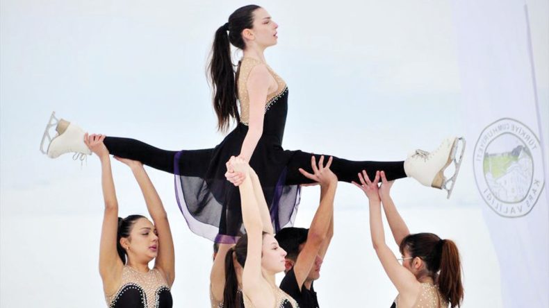 &Ccedil;ıldır&rsquo;da Buz Dansı