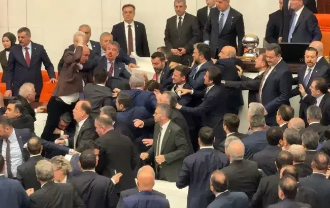 Cevdet Yılmaz: CHP Grubu tarafından ortaya konan provokatif yaklaşımı kınıyorum