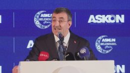 Cevdet Yılmaz: T&uuml;rkiye D&uuml;nya Ortalamasının &Uuml;zerinde B&uuml;y&uuml;yor