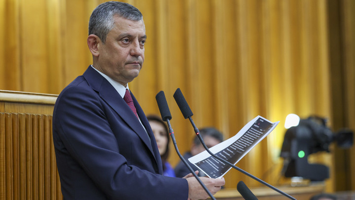 CHP Genel Başkanı &Ouml;zel, &Ouml;zarslan'ın İddialarına TBMM'de Yanıt Verdi
