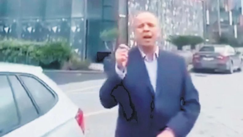 CHP İstanbul İl Binasında İmamoğlu Posteri Kaldırılacak