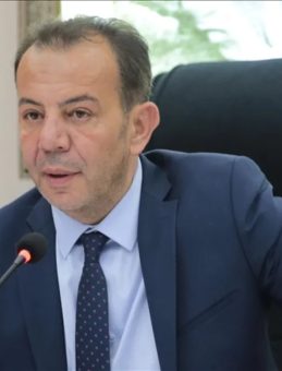 CHP'de 'ajan' Tartışması Derinleşiyor! Tanju &Ouml;zcan'dan Tanrıkulu'na Tepki: "Boş Konuşuyorsun TR705!"