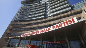 CHP'de 'Hasbi Dede' İstifası