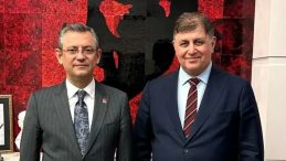 CHP'de Yeni Bir '&Ccedil;&ouml;kme' Skandalı: İstanbul'daki 'Ekosistem' İzmir'e Mi Taşındı?