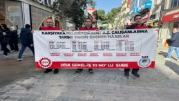 CHP'li Karşıyaka Belediyesi İş&ccedil;ilerinden '5 Yıldır Tam Maaş Alamıyoruz' Eylemi!