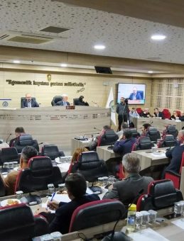 CHP'li Meclis &Uuml;yesinden Şok S&ouml;zler! İşte Klasik CHP Zihniyeti: Dar Gelirli Vatandaşları K&uuml;&ccedil;&uuml;msedi!