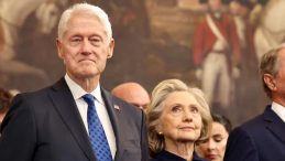 Clinton &Ccedil;ifti, Epstein Soruşturması Kapsamında Kongre'de İfade Verecek