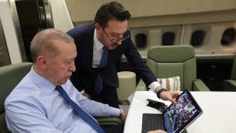 Cumhurbaşkanı Erdoğan, AA'nın 'Yılın Kareleri' Oylamasına Destek Verdi