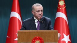 Cumhurbaşkanı Erdoğan Bahriyelilerle Bayramlaştı: Kıyılarımız Artık &Ccedil;ok Daha G&uuml;venli Olacak