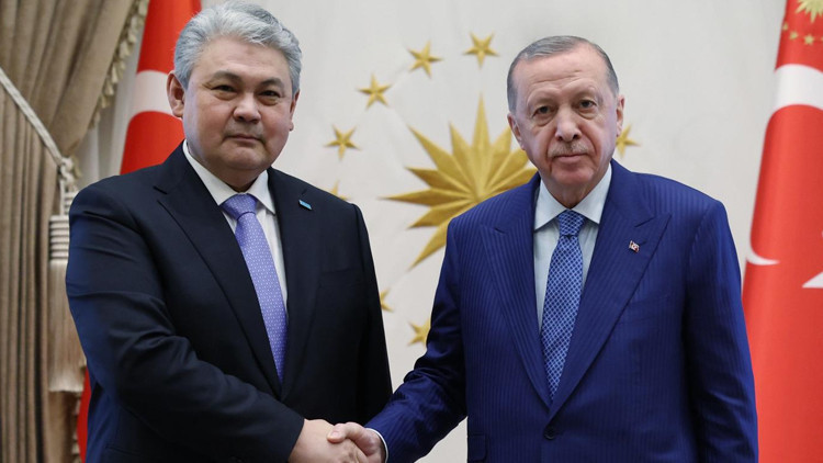 Cumhurbaşkanı Erdoğan, Kazak Bakanı Ağırladı