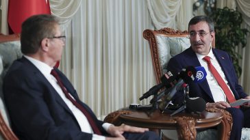 Cumhurbaşkanı Yardımcısı Cevdet Yılmaz: Kıbrıs T&uuml;rk'&uuml;n&uuml;n haklarını savunmaya devam edeceğiz