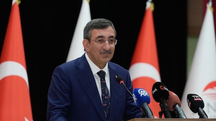 Cumhurbaşkanı Yardımcısı Yılmaz'dan hayatını kaybeden iki madenci i&ccedil;in taziye mesajı