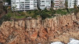 Dalış yapan vatandaş kayda alıp ortaya &ccedil;ıkarmıştı: Meğer 40 yıldır kimse fark etmemiş | Belediye tarafından m&uuml;h&uuml;rlendi