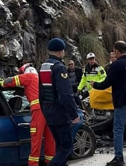 Denizli'de Trajik Kaza: 2 Yaşındaki &Ccedil;ocuk Hayatını Kaybetti, 6 Kişi Yaralandı!