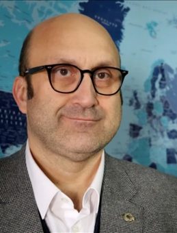 Dijital Cephe: Klavyelerin G&ouml;lgesinde Yeni Nesil Savaş