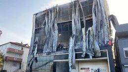 Dilovası&rsquo;ndaki Fabrika Faciasında Şok Edici Detay: Can Pazarında Para Transferi Yapılmış!