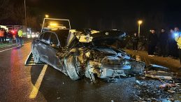 D&uuml;zce'de &Ouml;zel Halk Otob&uuml;s&uuml; Devrildi: 5 Yaralı! Kaza Anı Kamerada