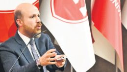 Ecdat Toprağına T&uuml;rkiye M&uuml;hr&uuml;