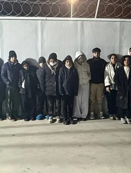 Edirne'de 18 Ka&ccedil;ak G&ouml;&ccedil;men Ele Ge&ccedil;irildi