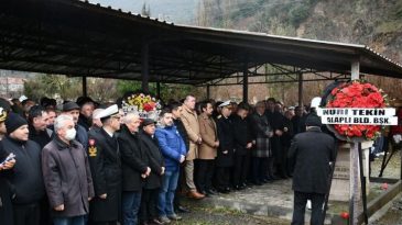 Emekli Astsubay Mert Necati G&uuml;nay Kalp Krizinden Hayatını Kaybetti