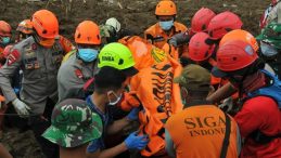 Endonezya'da Toprak Kayması: &Ouml;l&uuml; Sayısı 85'e Y&uuml;kseldi