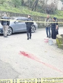 Eniştesini Sokak Ortasında &Ouml;ld&uuml;rd&uuml;