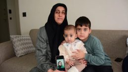 Enkaz Altında Kalan Ayşe&rsquo;nin Anısı Kardeşinde Yaşıyor