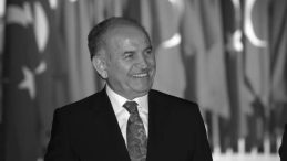 Erdoğan'dan Kadir Topbaş'a Anma