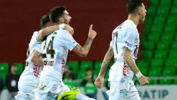 Erzurumspor FK, Sakaryaspor Deplasmanında Galibiyet Elde Etti!