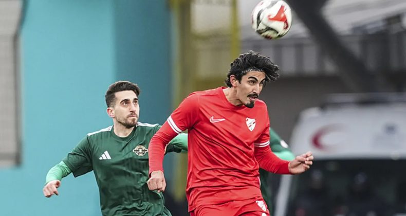 Esenler Erokspor, Boluspor'u 2-0'la Ge&ccedil;ti!