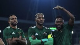 Esenler Erokspor, Manisa FK&rsquo;yı 3 golle ge&ccedil;ti!