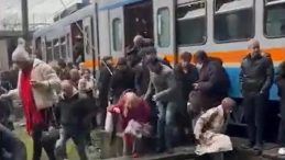 Esenler'de Metro Raydan &Ccedil;ıktı!