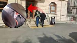 Esenyurt&rsquo;ta servis şof&ouml;r&uuml; trafik tartışmasında otomobil s&uuml;r&uuml;c&uuml;s&uuml;ne saldırdı