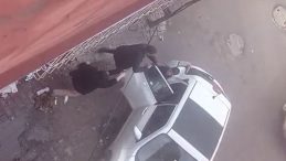 Eski Eşine Şiddet Uyguladı, 'Kendimi Savunurken Parmak Kırıldı' Dedi