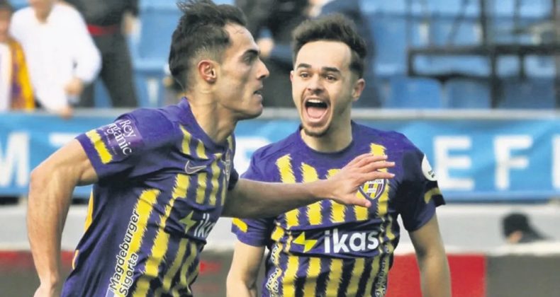 Ey&uuml;p 90+1'de G&uuml;lerek Ateşten &Ccedil;ıktı