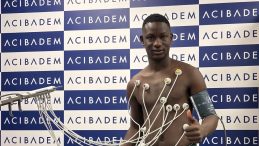 Ey&uuml;pspor, Abdou Khadre Sy&rsquo;yi kadrosuna kattı