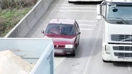 Fark edilmeyeceklerini sandılar: Dron kamerası o anları kayda aldı