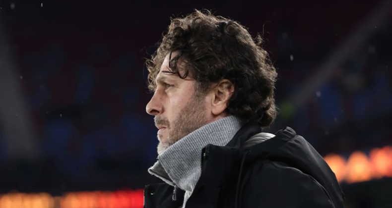 Fatih Tekke: Bu &ccedil;ocukların desteğe, arkadan itilmeye ihtiyacı var!