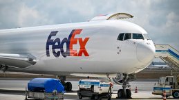 FedEx, G&uuml;mr&uuml;k Vergisi İadesi İ&ccedil;in ABD H&uuml;k&uuml;metine Dava A&ccedil;tı