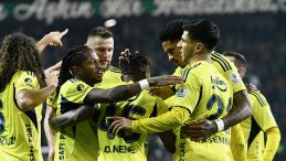 Fenerbah&ccedil;e, S&uuml;per Lig'de Gen&ccedil;lerbirliği'ni Ağırlıyor