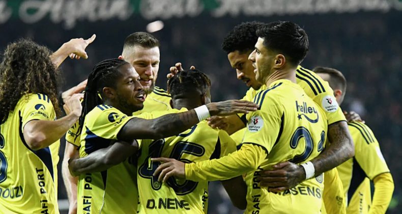 Fenerbah&ccedil;e, S&uuml;per Lig'de Gen&ccedil;lerbirliği'ni Ağırlıyor