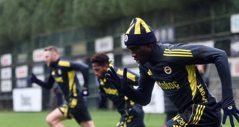 Fenerbah&ccedil;e, Trabzonspor Ma&ccedil;ının Hazırlıklarına Başladı