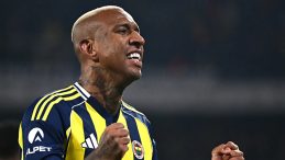 Fenerbah&ccedil;e'de Anderson Talisca r&uuml;zgarı! 20. gol&uuml;n&uuml; kaydetti