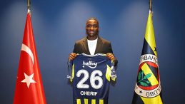 Fenerbah&ccedil;e'nin 6. Fransız Futbolcusu: Sidiki Cherif