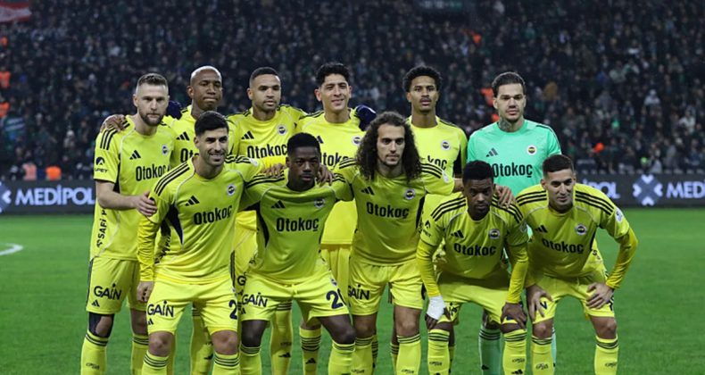 Fenerbahçe'nin Edson Alvarez'i Ameliyat Geçirdi