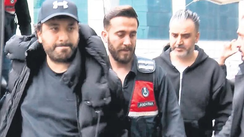 Fenomenlere Şafak Baskını: 11 Kişi G&ouml;zaltında