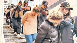Filipinli Kadınların 650 Bin Liralık Dolandırcılığı