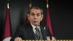 Galatasaray Kul&uuml;b&uuml; Başkanı Dursun &Ouml;zbek'ten &Ccedil;arpıcı A&ccedil;ıklamalar: "Başkanları Karıştırdığını D&uuml;ş&uuml;n&uuml;yorum"